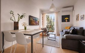 Spartan Gem Apartment